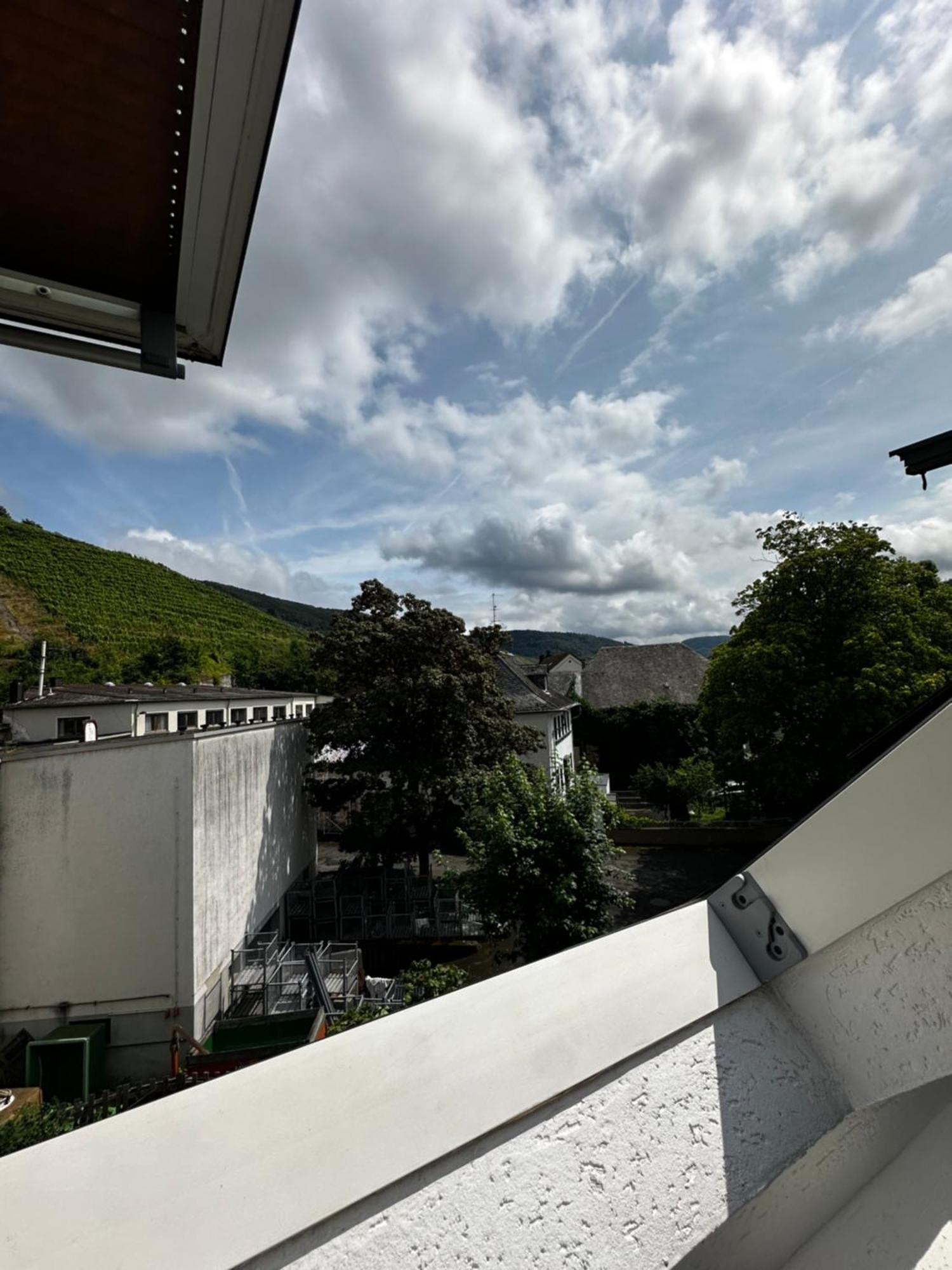 Fewo In Zell-Merl Exteriör bild