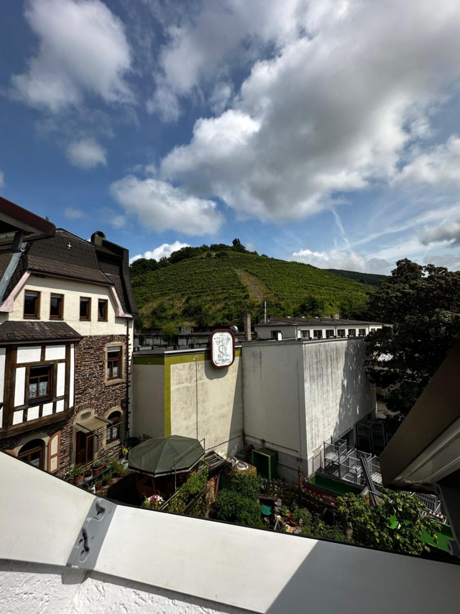 Fewo In Zell-Merl Exteriör bild